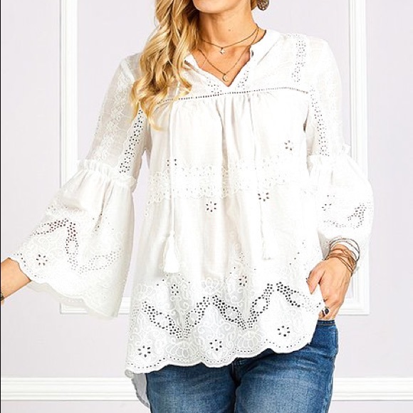 boutique. Tops - NWT Embroidered Bell Sleeve Boho Tunic Blouse